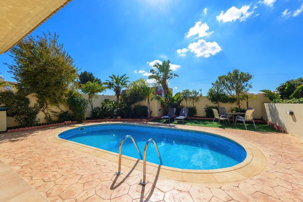 Villa Chloe Paralimni Kamer foto