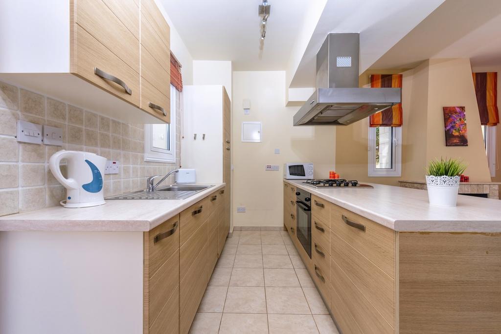 Villa Chloe Paralimni Kamer foto